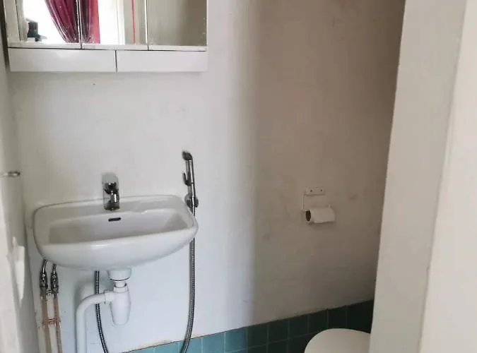 Wanha Havon Koulu Kolmio Apartament
